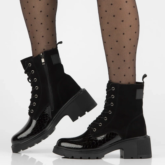 Leather ankle boots Filippo DBT6390/24 BK black