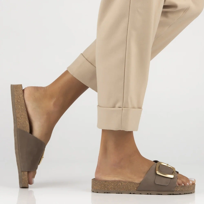 Leather flip-flops Yokono JERBA-114 NOBUCK TABACO brown