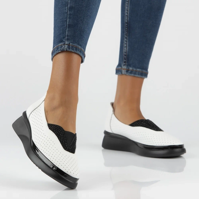 Leather shoes Filippo DP6208/24 WH white