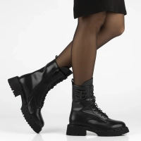 Leather ankle boots Filippo DBT6583/25 BK black