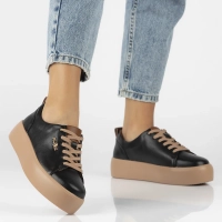 Skórzane półbuty na platformie Filippo DP6117/24 BK BE czarno-beżowe