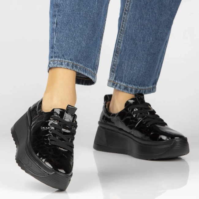 Leather sneakers Filippo DP6427/26 BK CR