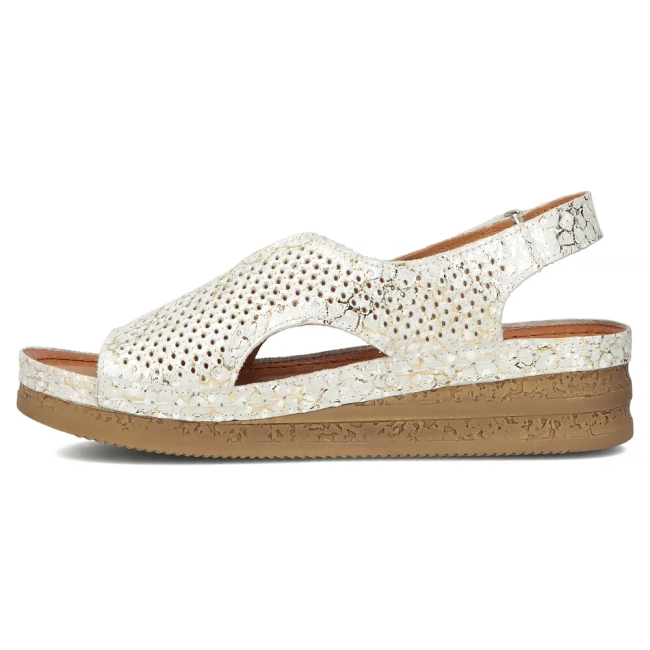 Leather sandals Maciejka L4494-35/00-1 silver