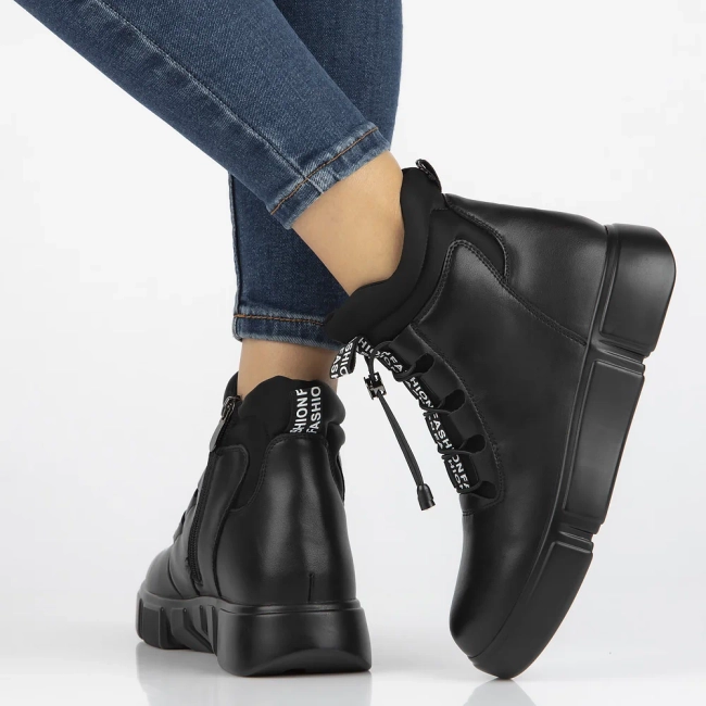 Leather ankle boots Filippo DBT6532/24 BK black