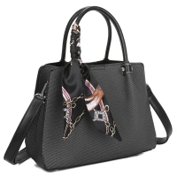 Black handbag iconik