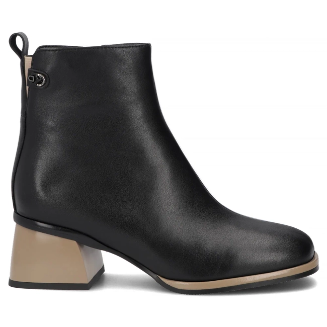 Leather ankle boots Filippo DBT8122/26 BK BE black