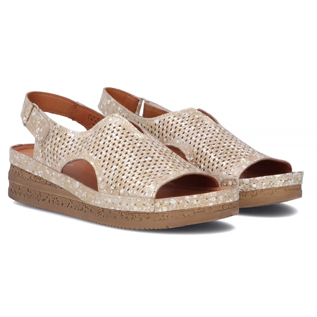 Leather sandals Maciejka L4494-25/00-1 gold