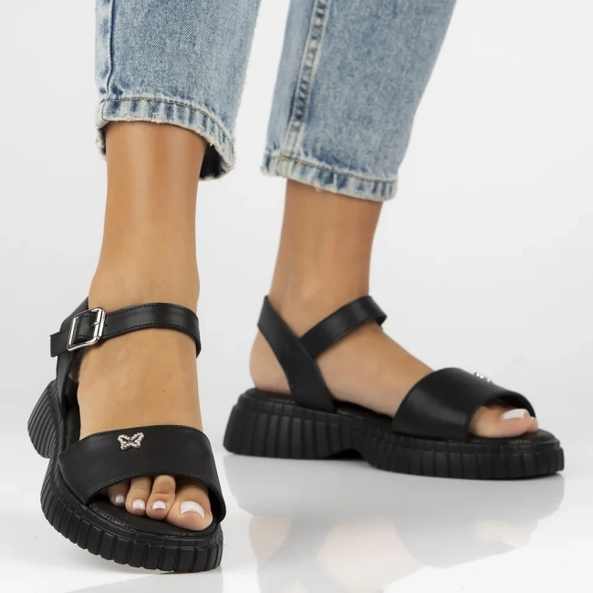 Leather sandals Filippo DS6811/25 BK black