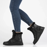 Leather ankle boots Filippo DBT6363/24 BK black