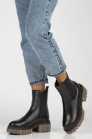 Leather boots Filippo 60328 black