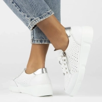 Skórzane sneakersy Filippo DP6702/25 WH białe
