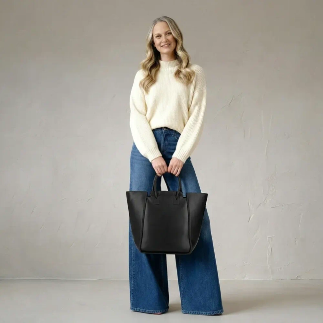 Black shoulder bag Wing