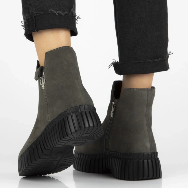 Skórzane botki na platformie Filippo DBT7274/25 GR szare