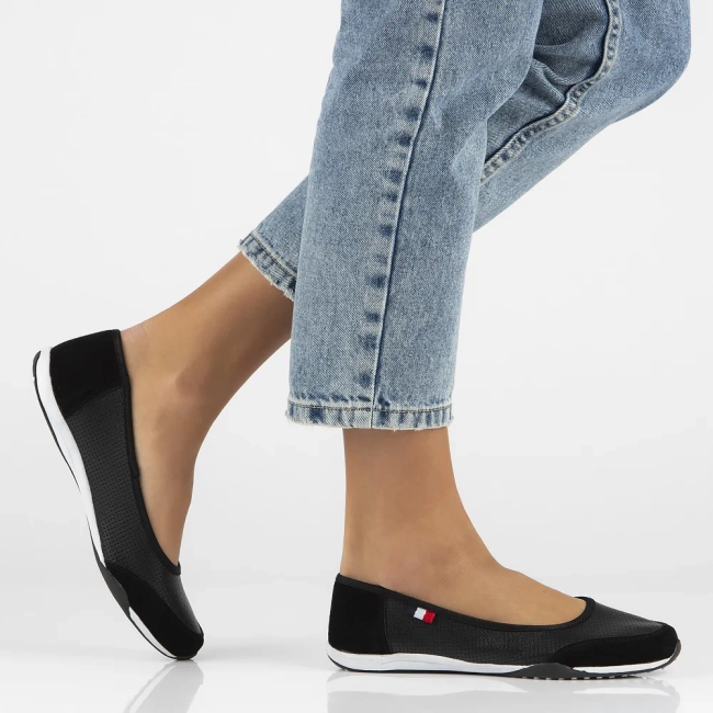 Leather shoes Filippo DP142/24 BK black