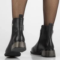 Leather ankle boots Filippo DBT6600/24 BK black