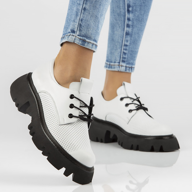 Leather shoes Filippo DP3909/22 WH white