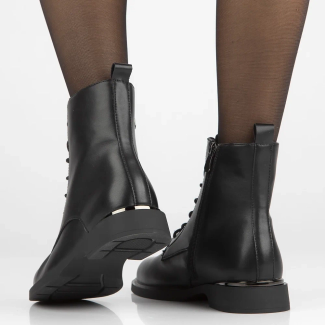 Leather ankle boots Filippo DBT6520/25 BK black