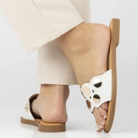 Klapki Filippo DK6924/25 WH białe