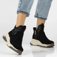 Leather ankle boots Filippo DBT6446/24 BK black