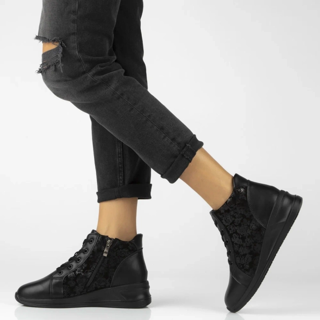 Leather ankle boots Filippo DBT7280/25 BK black