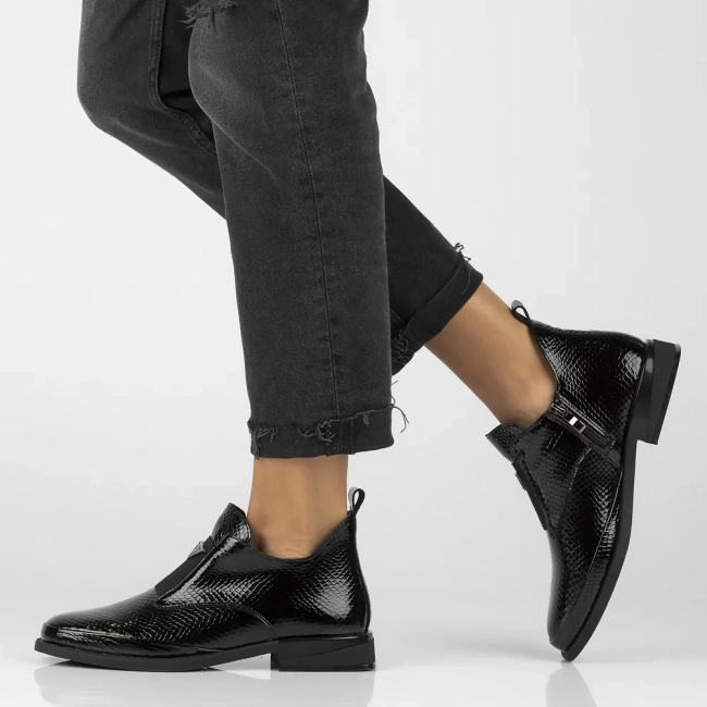 Leather ankle boots Filippo DBT6425/24 BK black