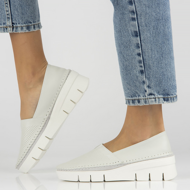 Leather shoes Filippo 1091 white