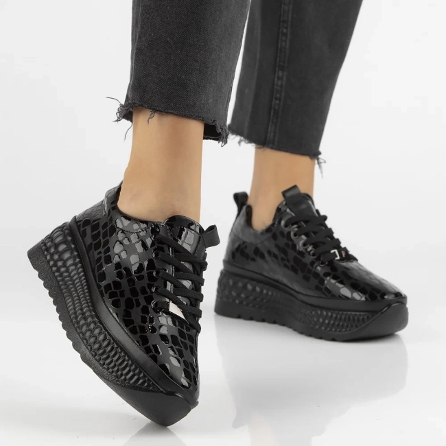 Leather sneakers Filippo DP7284/25 BK black