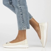 Skórzane półbuty na platformie Filippo DP6718/25 BE beżowe