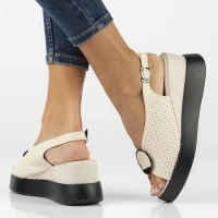 Leather sandals Filippo DS6074/25 BE beige