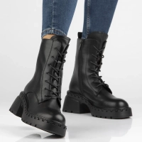 Skórzane botki typu workery Filippo DBT6557/24 BK czarne