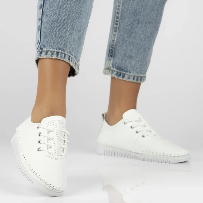 Leather shoes Filippo DP7030/25 WH white