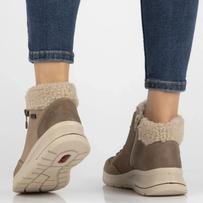 Leather ankle boots Rieker L7701-24 brown