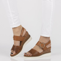 Wedge sandals Filippo DS2077/21 BR brown