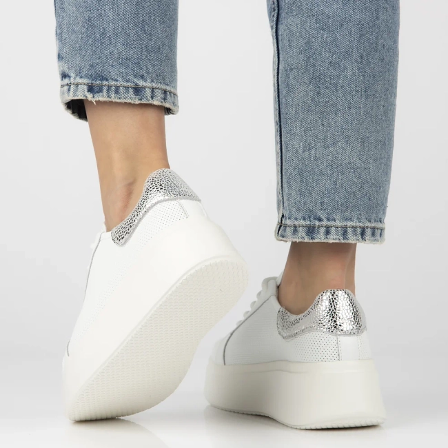 Skórzane sneakersy Filippo DP6793/25 WH białe