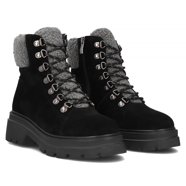 Leather ankle boots Filippo DBT6381/24 BK black