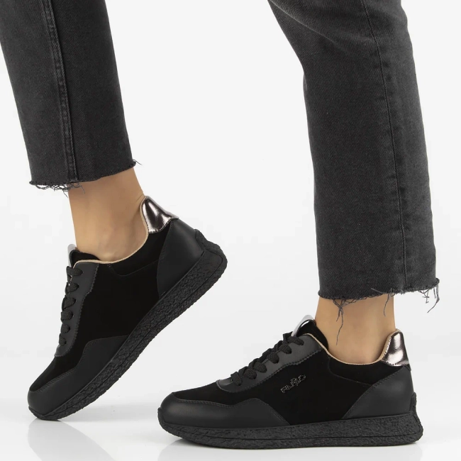 Skórzane sneakersy Filippo DP7405/25 BK czarne