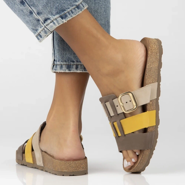 Leather flip-flops Yokono JERBA-137 NOBUCK MULT CIT brown