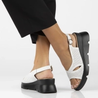 Leather sandals Filippo  DS6051/24 WH white