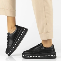 Skórzane sneakersy Filippo DP7119/25 BK czarne