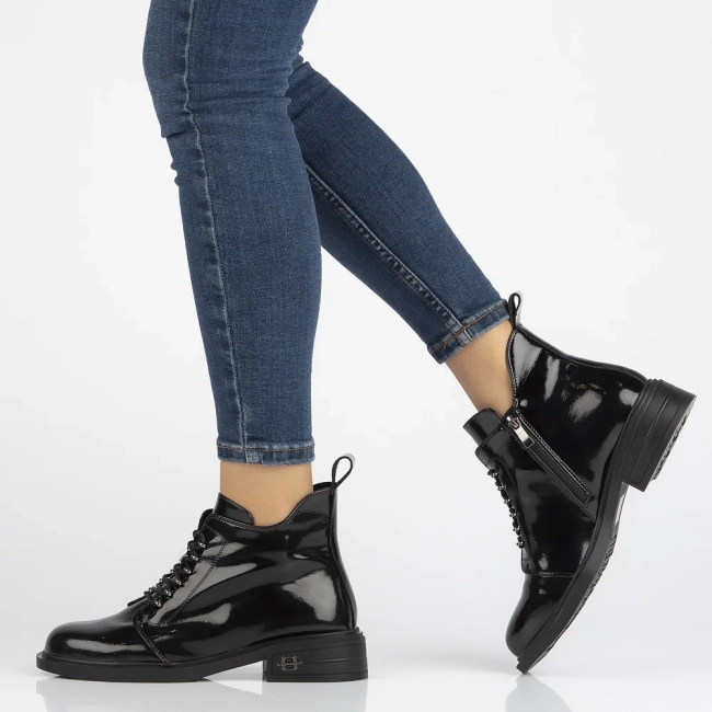 Leather ankle boots Filippo DBT6318/25 BK black