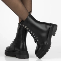 Leather ankle boots Filippo DBT7256/25 BK black