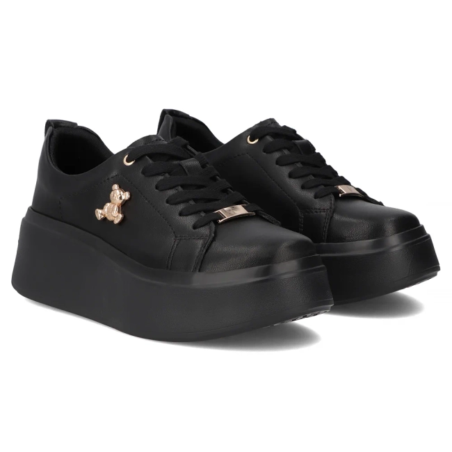 Leather sneakers Filippo DP6246/25 BK black
