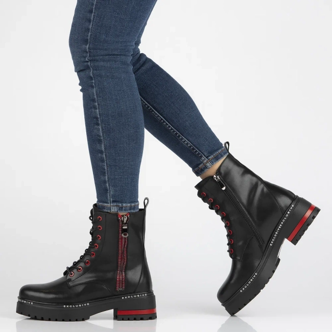 Leather boots Filippo DBT6601/24 BK black