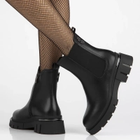 Leather ankle boots Filippo DBT6559/24 BK black