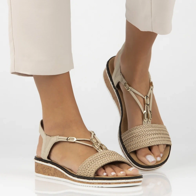 Sandals Rieker V3662-62 beige