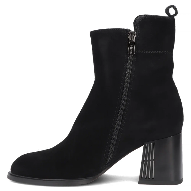 Leather heeled ankle boots Filippo DBT8191/26 BK black