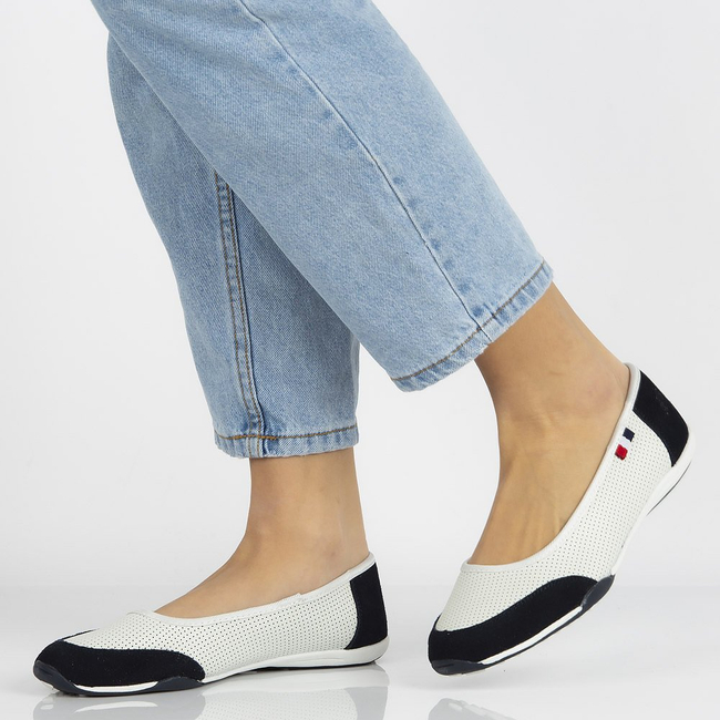 Leather shoes Filippo DP142/21 WH NV white-navy