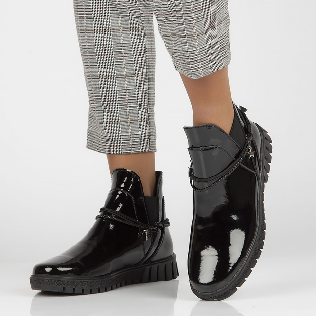 Leather ankle boots Filippo DBT3929/22 BK black