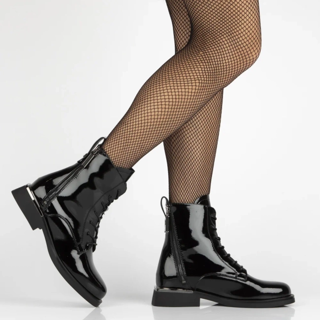 Leather ankle boots Filippo DBT7242/25 BK L black