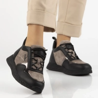 Leather sneakers Filippo DP7406/25 TP BK black